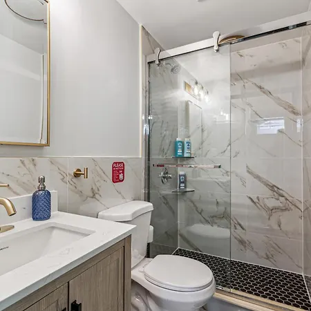 Stay At Luna At Spring Garden Philadelphia Exterior photo
