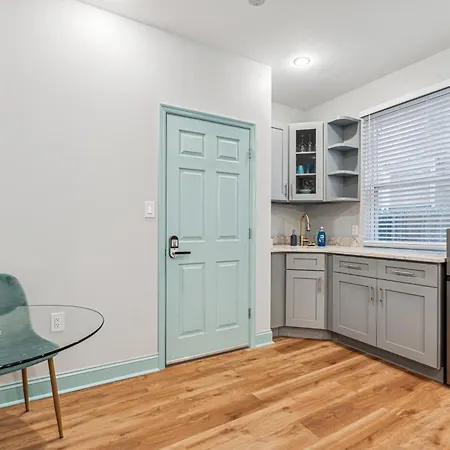 Stay At Luna At Spring Garden Philadelphia Exterior photo