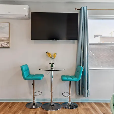 Stay At Luna At Spring Garden Philadelphia Exterior photo